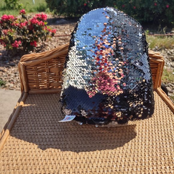 NWT Kobioto Sequin  Penguin Plush Toy Reversible Sequins - Picture 5 of 7